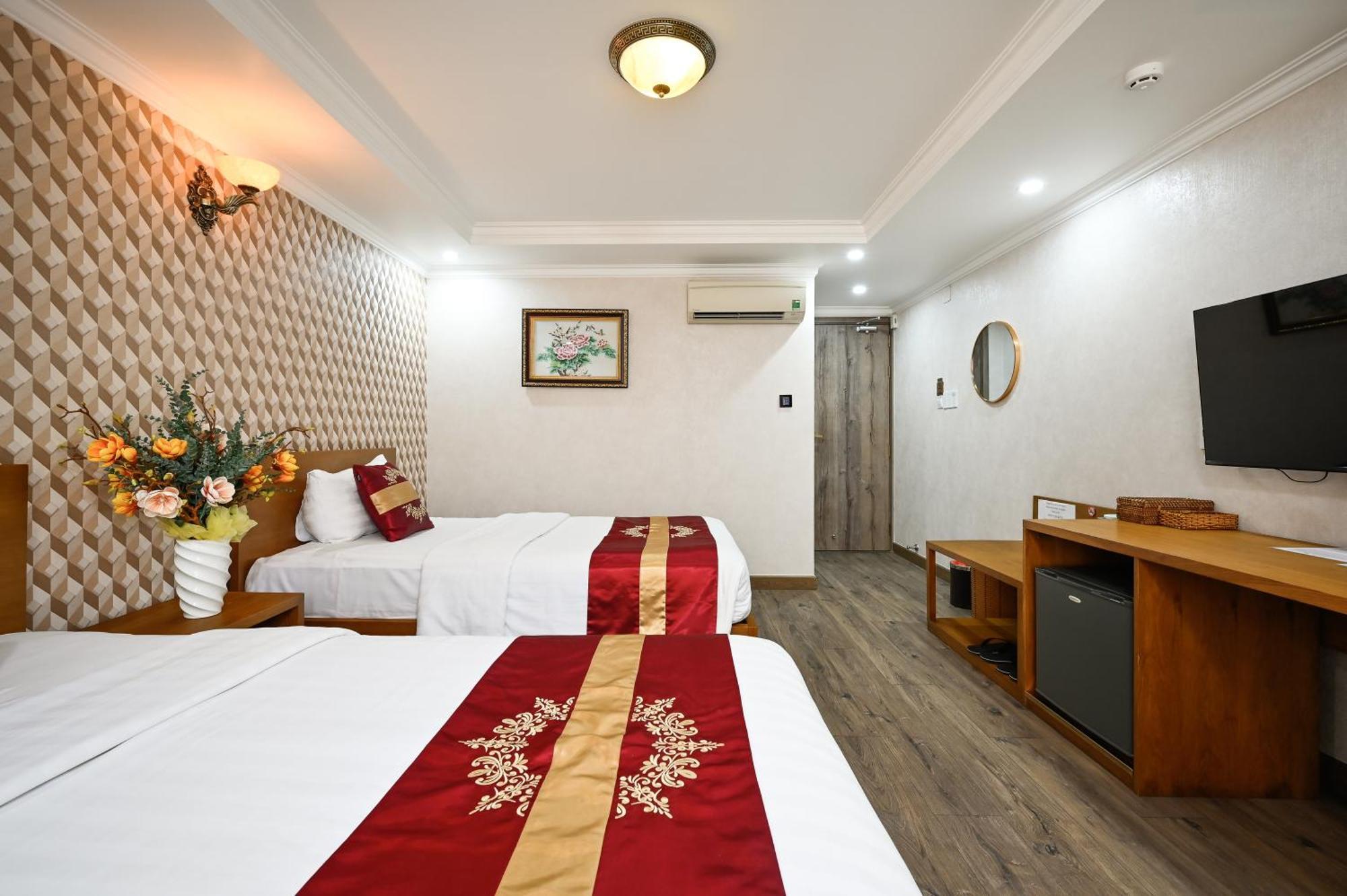 The River Park Hotel Хошимін Екстер'єр фото
