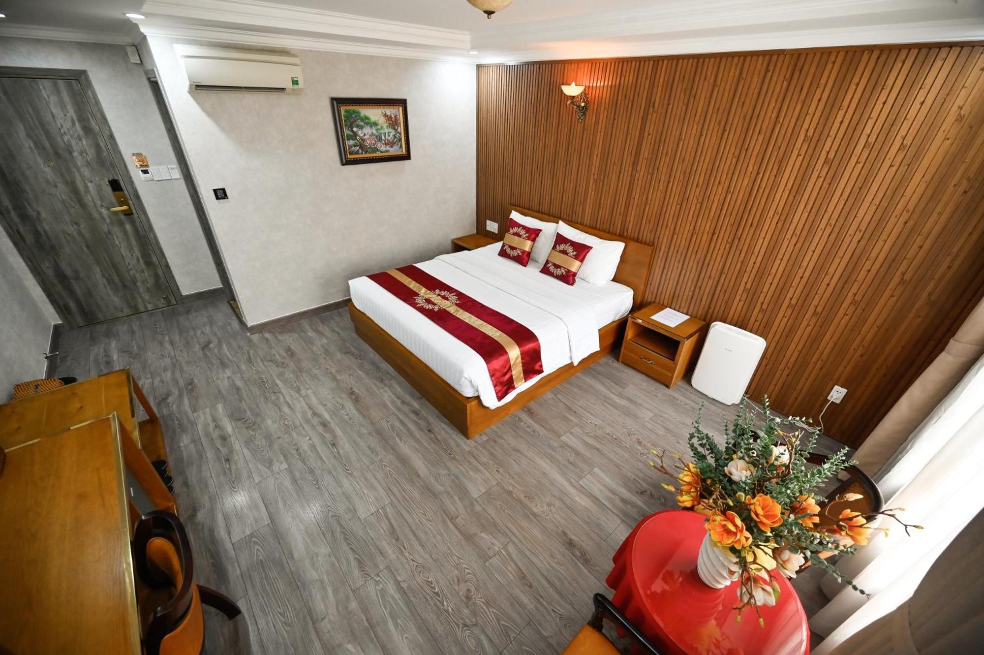 The River Park Hotel Хошимін Екстер'єр фото