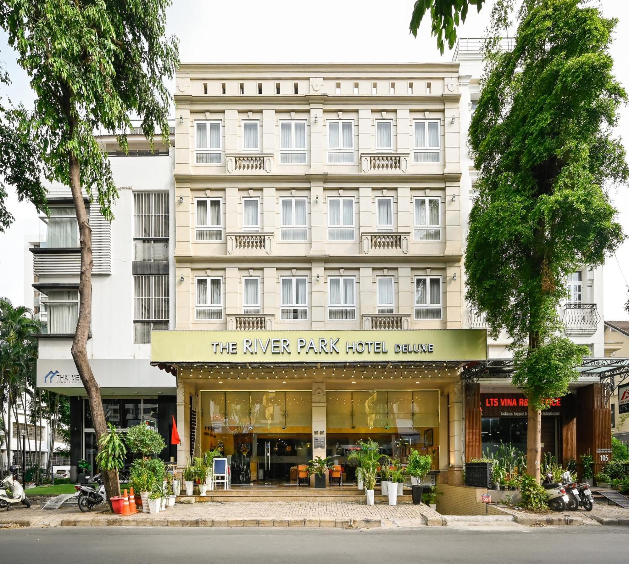 The River Park Hotel Хошимін Екстер'єр фото